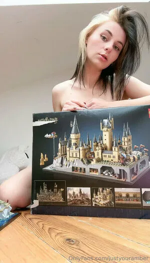 Justyouramber OnlyFans Leaked Free Thumbnail Picture - #cfiDrvPvD0