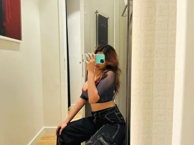 Juveria OnlyFans Leaked Free Thumbnail Picture - #1P4F5KPHYV