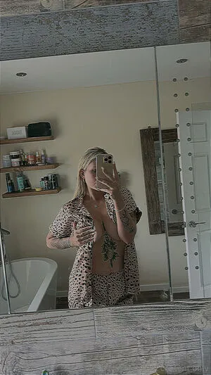 K Hh23 OnlyFans Leaked Free Thumbnail Picture - #GeS6tYB0cC