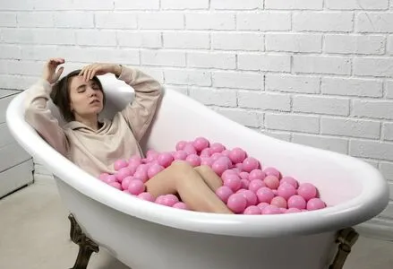 K0lenochka OnlyFans Leaked Free Thumbnail Picture - #0Yc4KsAsMg
