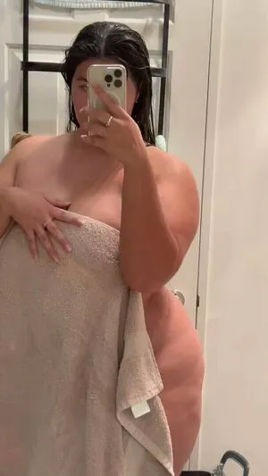 K3r3hi OnlyFans Leaked Free Thumbnail Picture - #7dSsERramb