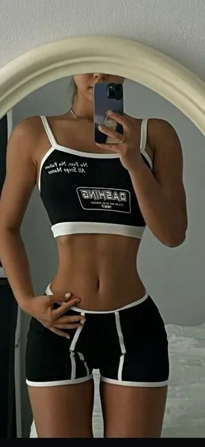 Ka Young2000 OnlyFans Leaked Free Thumbnail Picture - #2Rj0RwIYG8