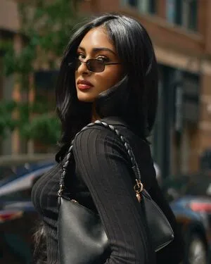 Kaaviya Sambasivam OnlyFans Leaked Free Thumbnail Picture - #HQO5S3NoT9