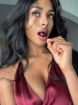 Kaaviya Sambasivam OnlyFans Leaked Free Thumbnail Picture - #oM1X1gfrnD