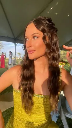 Kacey Musgraves OnlyFans Leaked Free Thumbnail Picture - #8uENyxus3I