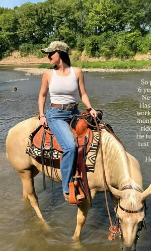 Kacey Musgraves OnlyFans Leaked Free Thumbnail Picture - #JXBUhuhJwj