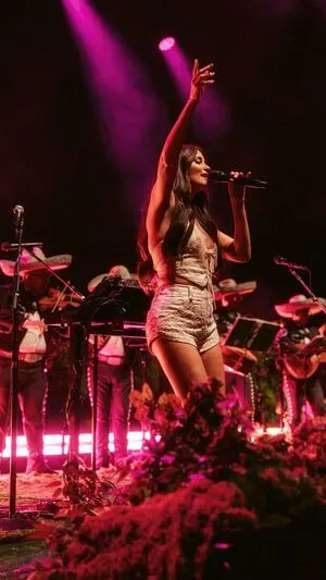 Kacey Musgraves OnlyFans Leaked Free Thumbnail Picture - #KtzxWBuBkv