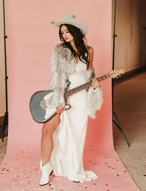 Kacey Musgraves OnlyFans Leaked Free Thumbnail Picture - #V7LqBKoMUD