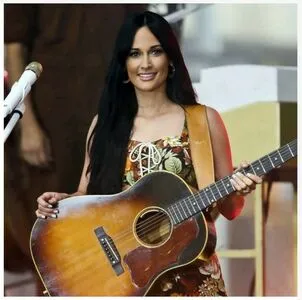 Kacey Musgraves OnlyFans Leaked Free Thumbnail Picture - #XmTUUIFCTI