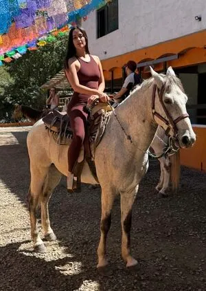 Kacey Musgraves OnlyFans Leaked Free Thumbnail Picture - #kUFQ1iGXGJ