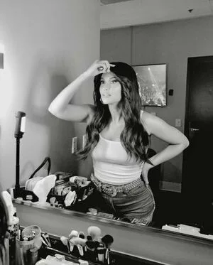 Kacey Musgraves OnlyFans Leaked Free Thumbnail Picture - #retdz7a2py