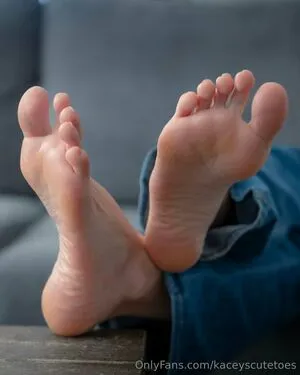 Kaceyscutetoes OnlyFans Leaked Free Thumbnail Picture - #kunOodOJ1V