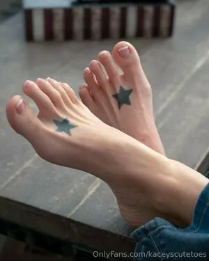 Kaceyscutetoes OnlyFans Leaked Free Thumbnail Picture - #rcN8VsC8oL