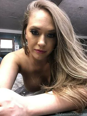 Kagneylinn OnlyFans Leaked Free Thumbnail Picture - #dShPjokGfq