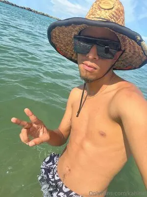 Kahinrr OnlyFans Leaked Free Thumbnail Picture - #06GjlXcb79