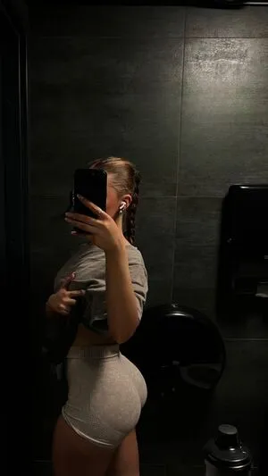 Kahjoniemi OnlyFans Leaked Free Thumbnail Picture - #fbdlNT18H1