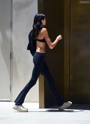 Kaia Gerber OnlyFans Leaked Free Thumbnail Picture - #4PIB97fx47