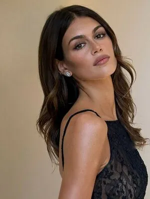 Kaia Gerber OnlyFans Leaked Free Thumbnail Picture - #4m7sxUg3Xs
