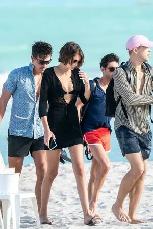 Kaia Gerber OnlyFans Leaked Free Thumbnail Picture - #CvwtsN7gGa