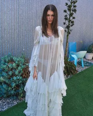 Kaia Gerber OnlyFans Leaked Free Thumbnail Picture - #F8Aa774M4n