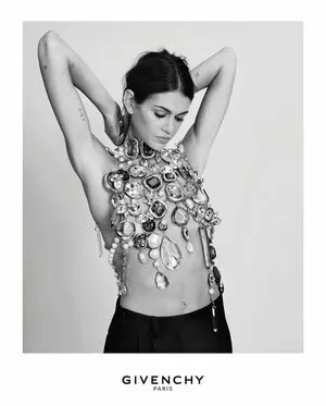 Kaia Gerber OnlyFans Leaked Free Thumbnail Picture - #GFI6085Ra1