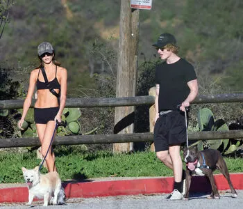 Kaia Gerber OnlyFans Leaked Free Thumbnail Picture - #HPaIftwUrn