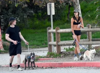 Kaia Gerber OnlyFans Leaked Free Thumbnail Picture - #fKbDj4a6x7