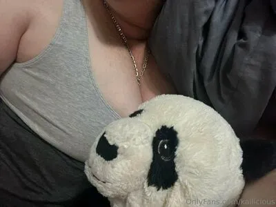 Kailicious OnlyFans Leaked Free Thumbnail Picture - #Lmo4b69m1K