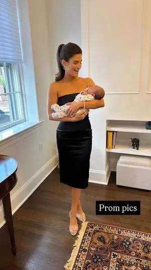 Kaitlan Collins OnlyFans Leaked Free Thumbnail Picture - #DWXI2TyGbl