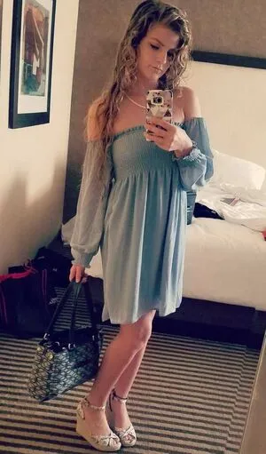 Kaitlin Bennett OnlyFans Leaked Free Thumbnail Picture - #orEa60AFlk