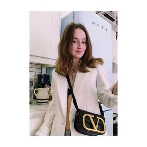 Kaitlyn Dever OnlyFans Leaked Free Thumbnail Picture - #6fAbJsWApB