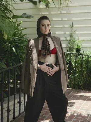 Kaitlyn Dever OnlyFans Leaked Free Thumbnail Picture - #FBj5Lf3I0Z