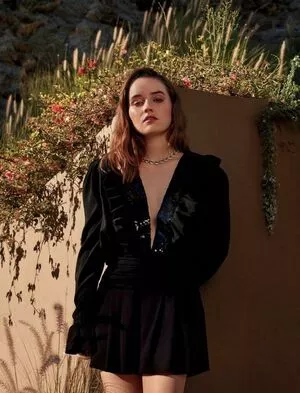 Kaitlyn Dever OnlyFans Leaked Free Thumbnail Picture - #SdmXzUIoh4