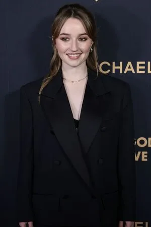 Kaitlyn Dever OnlyFans Leaked Free Thumbnail Picture - #c7p6MfjGTG