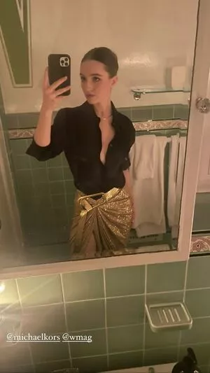 Kaitlyn Dever OnlyFans Leaked Free Thumbnail Picture - #nHBqPYCkRN