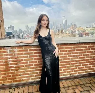 Kaitlyn Dever OnlyFans Leaked Free Thumbnail Picture - #wMph2w0AsW