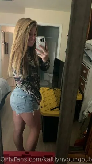 Kaitlyn Young OnlyFans Leaked Free Thumbnail Picture - #4uQpB4tKMO