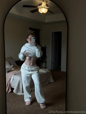 Kaleesies OnlyFans Leaked Free Thumbnail Picture - #TlDctgirL5