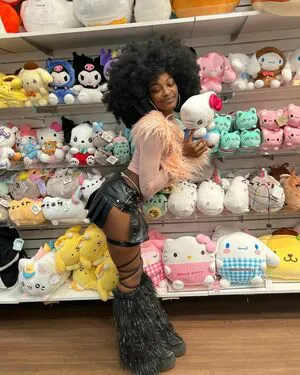 Kalenbree OnlyFans Leaked Free Thumbnail Picture - #AV3VU3IqJ0