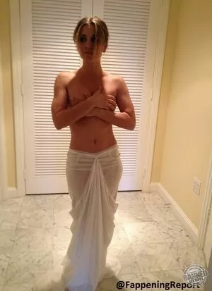 Kaley Cuoco OnlyFans Leaked Free Thumbnail Picture - #RNcs4grm2J