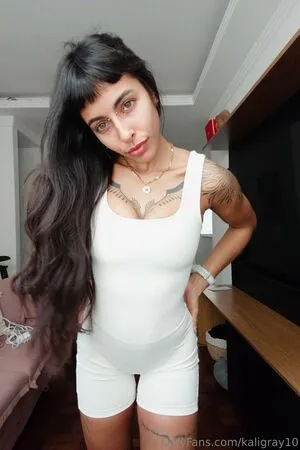 Kaligray10 OnlyFans Leaked Free Thumbnail Picture - #Q3ChilDmyE