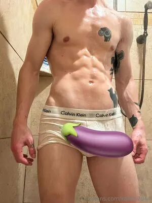 Kallen2044 OnlyFans Leaked Free Thumbnail Picture - #1YVS3rKG9v