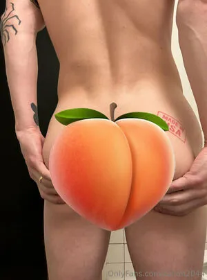 Kallen2044 OnlyFans Leaked Free Thumbnail Picture - #7wFAtneWka