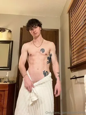 Kallen2044 OnlyFans Leaked Free Thumbnail Picture - #Dm4EjD9b5A