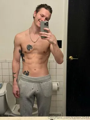 Kallen2044 OnlyFans Leaked Free Thumbnail Picture - #mUCGiIh9I1
