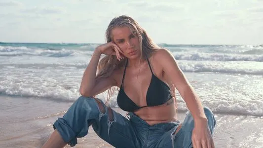 Kalli Locklear OnlyFans Leaked Free Thumbnail Picture - #TjaaaSROBO