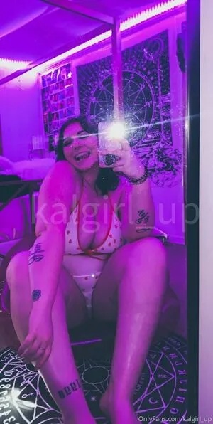 Kalliente OnlyFans Leaked Free Thumbnail Picture - #2Bt9BI0YwE
