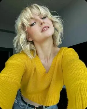 Kallmekris OnlyFans Leaked Free Thumbnail Picture - #341TmIk5SE