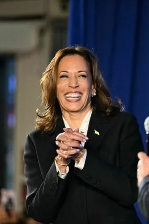 Kamala Harris OnlyFans Leaked Free Thumbnail Picture - #tjGvGlboSF