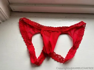 Kambuchafree OnlyFans Leaked Free Thumbnail Picture - #LPrlCyrNZD